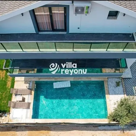 Micro 1 Villa